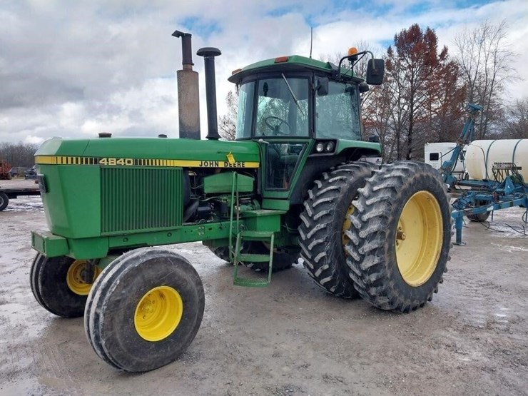 john-deere-4840-image-1
