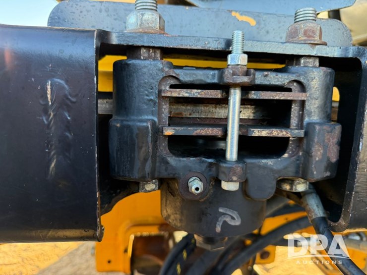 2012-oxbo-8435-image-41