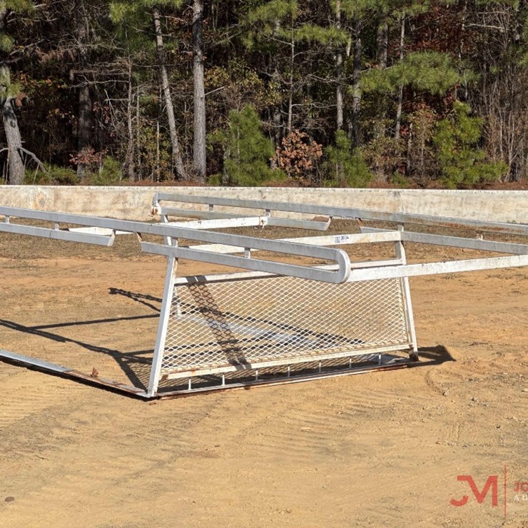 TRUCK LADDER RACK