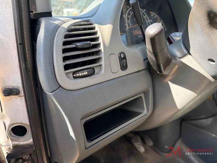 2006-dodge-sprinter-2500-image-18