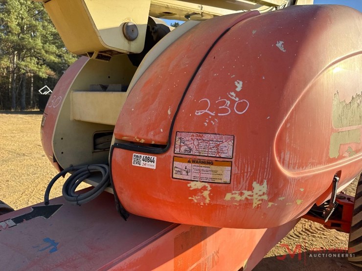 2007-jlg-800s-image-7