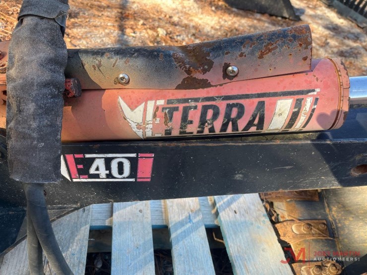 48"-mini-skid-steer-backhoe-attachment-image-5