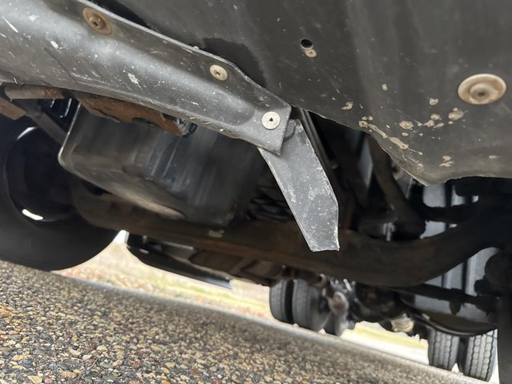 #1481-•-2015-freightliner-cascadia-day-cab-truck-tractor-image-49