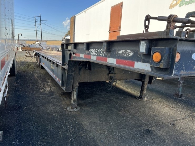 2006-ledwell-tri-axle-step-deck-trailer-image-1