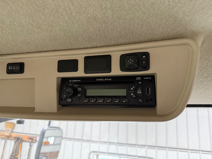 john-deere-r-image-4