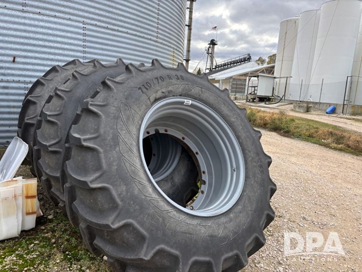 float-tires-(dr12631)-image-2