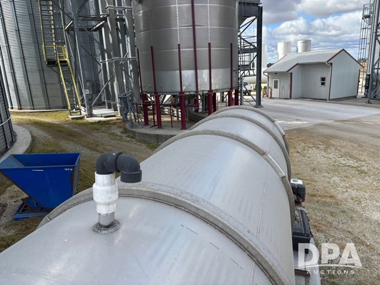 1974-heil-trailer-image-30