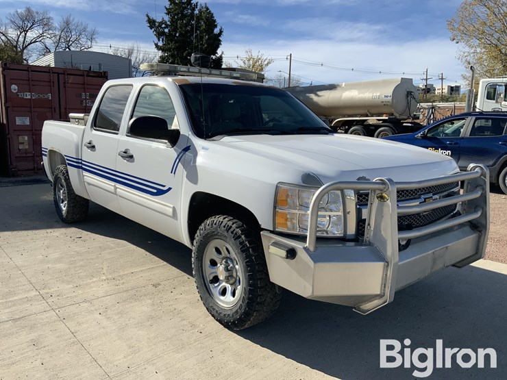 2013-chevrolet-silverado-1500-lt-image-3