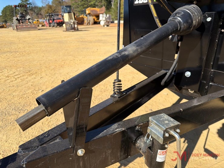 abi-185pto-pull-type-manure-spreader-image-10