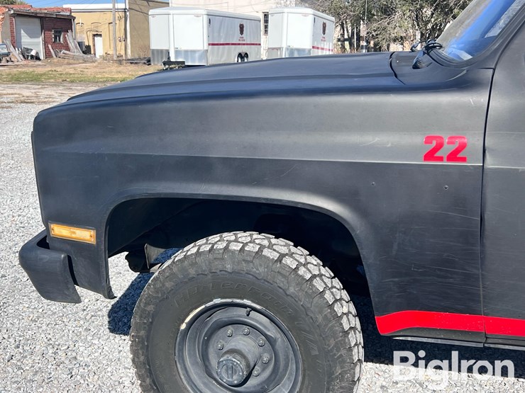 1986-chevrolet-custom-deluxe-image-19