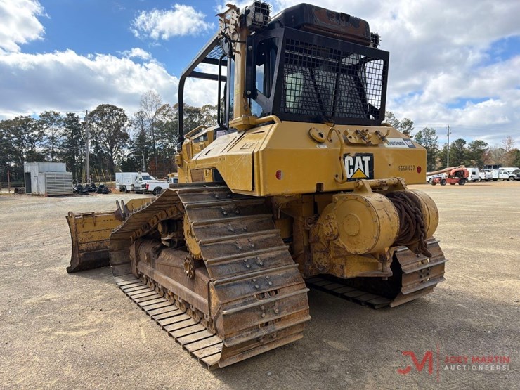 2019-caterpillar-d6n-lgp-image-5