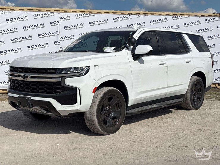 2021-chevrolet-tahoe-image-1