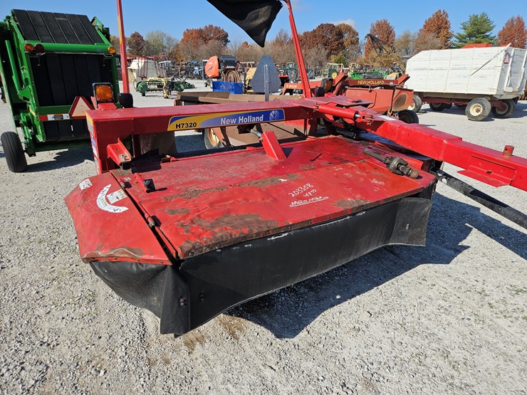 2014-new-holland-h7320-image-3