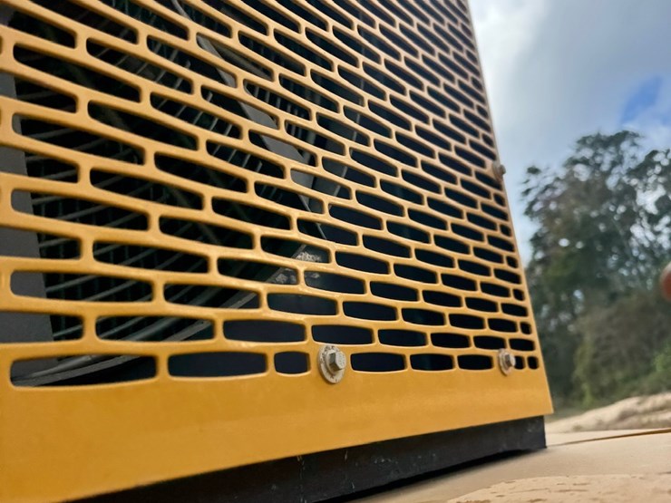 2022-deere-410e-image-15