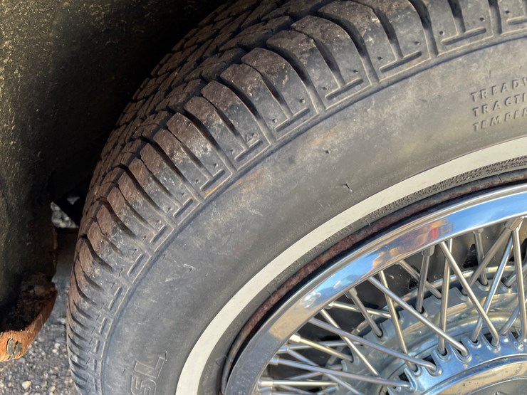 #1075-•-1982-chrysler-lebaron-convertible-(has-wi-title)-image-12