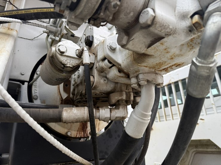 2002-caterpillar-3126-image-42