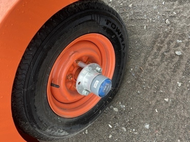 1966-rear's-towable-sprayer-image-11