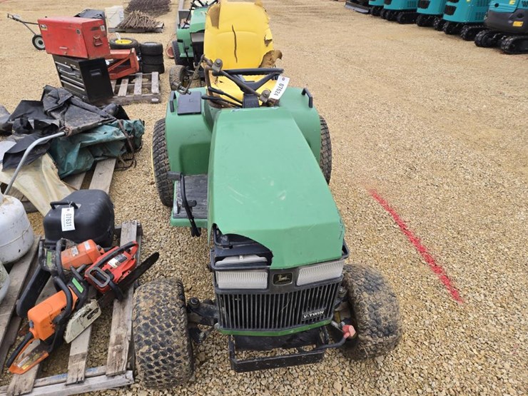 john-deere-445-image-14