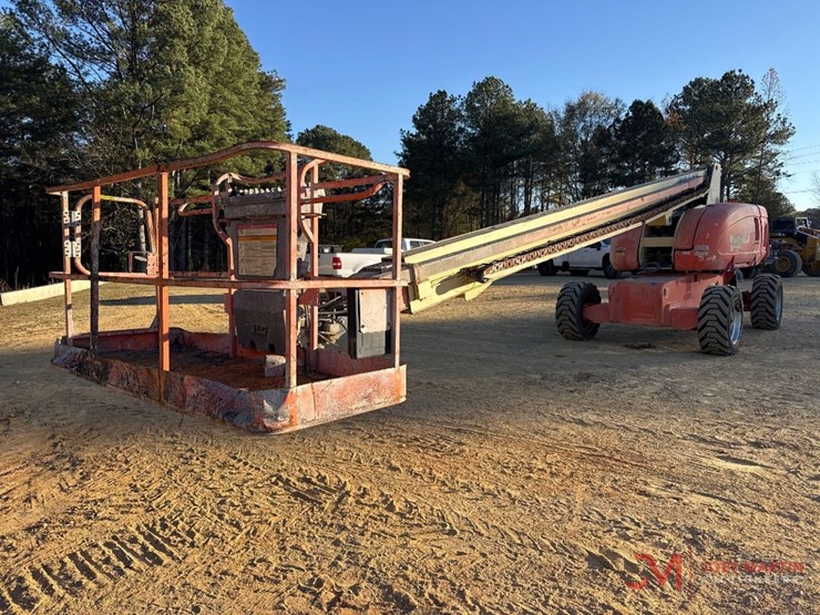 2007-jlg-800s-image-2