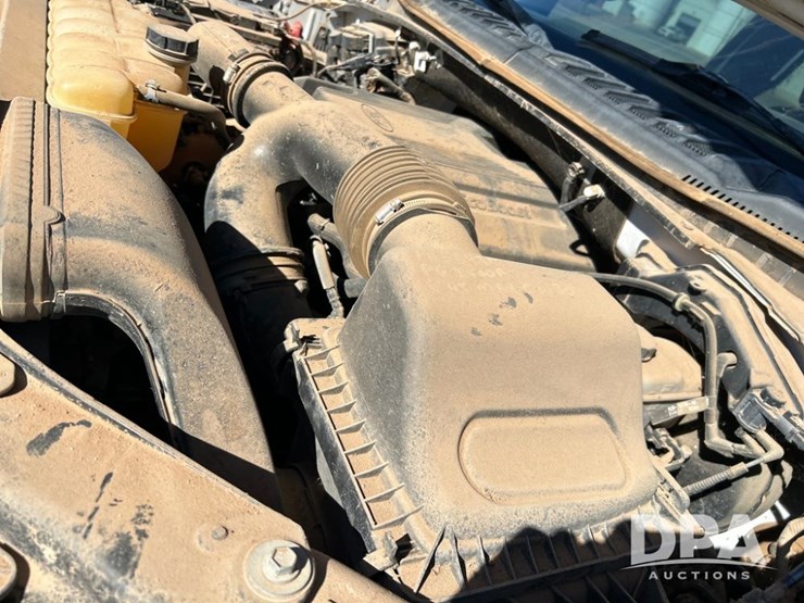 2018-ford-f150-lariat-image-29