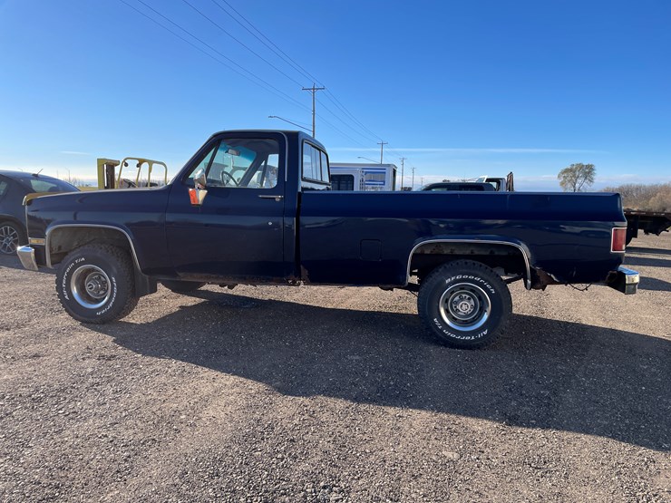 #1076-•-1985-chevy-pickup-truck-(has-wi-title)-image-8