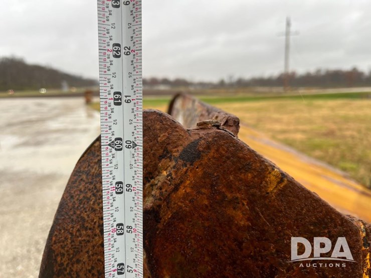 2017-deere-624k-image-22