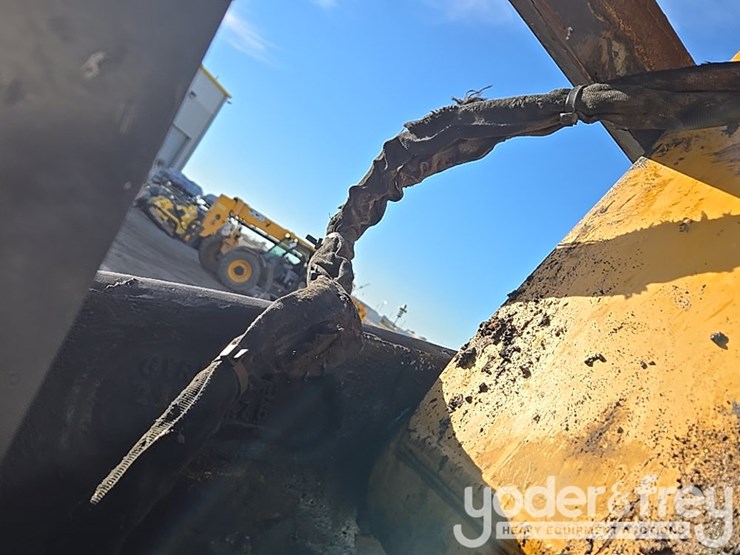 2023-sany-sy225-image-38