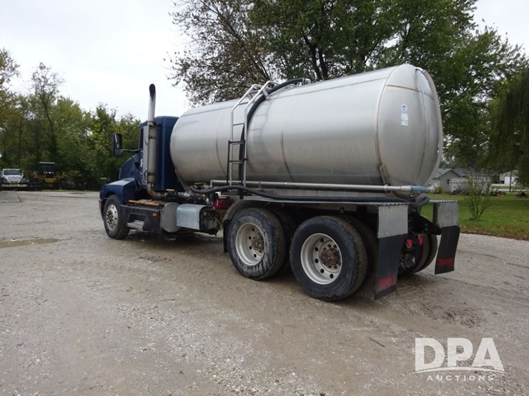 1990-kenworth-liquid-nurse-truck-(pz14113)-image-27