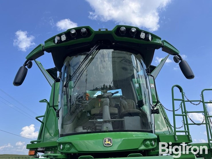 2024-john-deere-s780-image-9