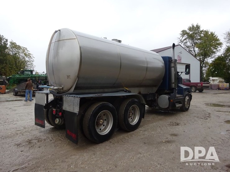 1990-kenworth-liquid-nurse-truck-(pz14113)-image-19