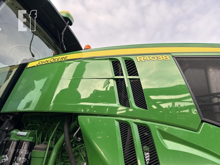 2017-john-deere-r4038-image-29