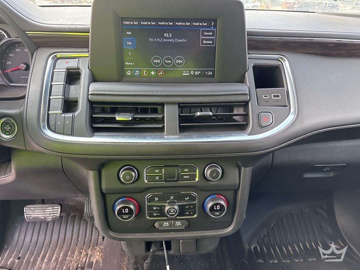 2022-chevrolet-tahoe-image-17