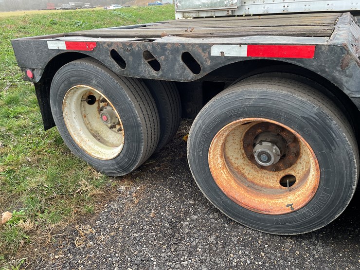 #1056-•-2005-xl60-specialized-38'-lowboy-trailer-(has-wi-title)-image-26