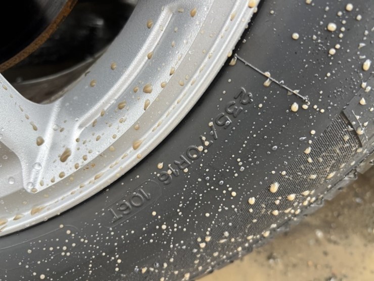 2009-ford-escape-image-16