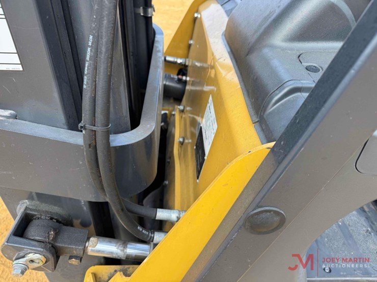 2022-caterpillar-2c6000-image-7