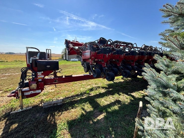 2012-case-ih-1240-image-18