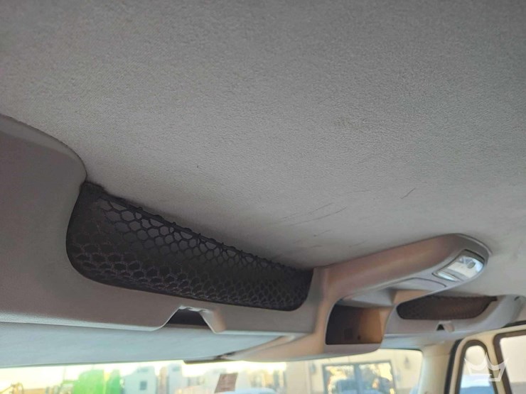 2011-international-durastar-4300-image-27