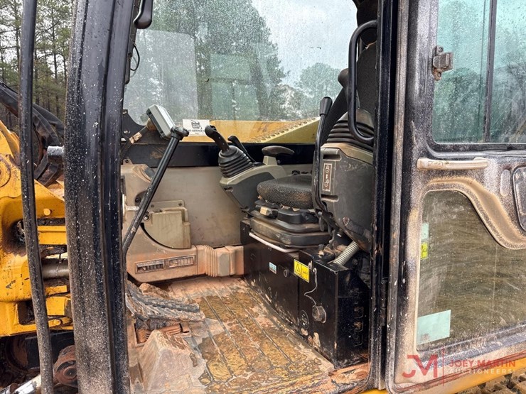 2018-caterpillar-308e2-cr-image-12