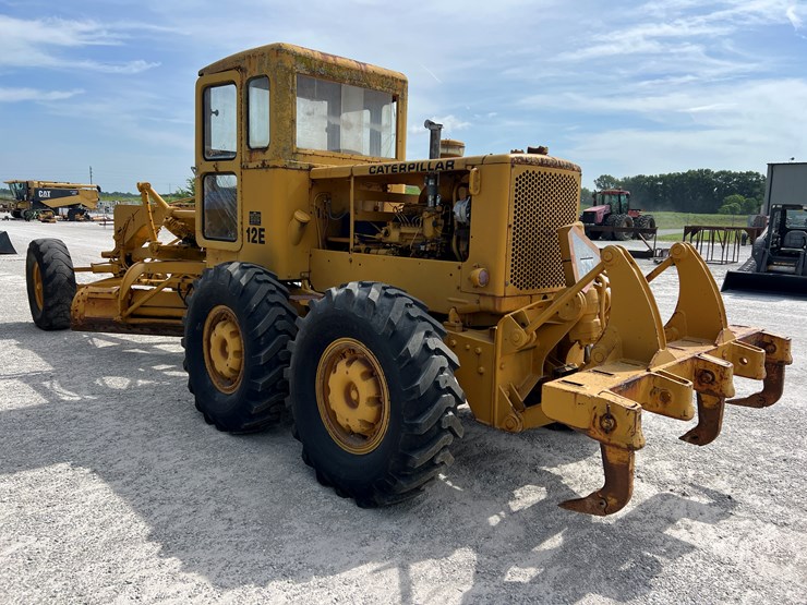 caterpillar-12e-image-10