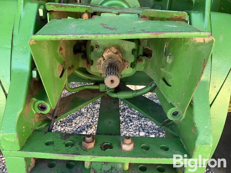 1997-john-deere-8300-image-12