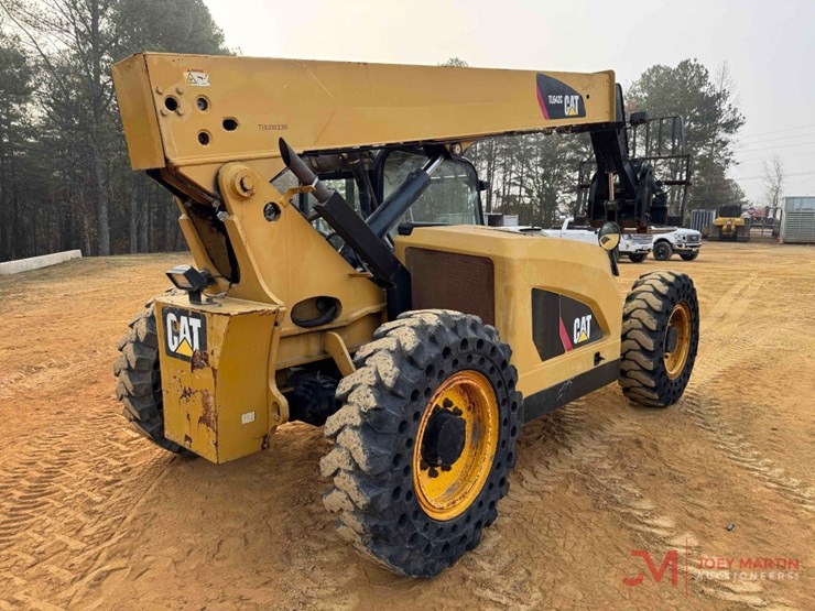 2012-caterpillar-tl642c-image-2