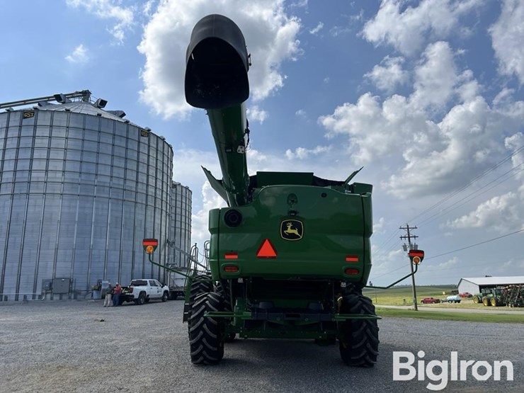 2024-john-deere-s780-image-6