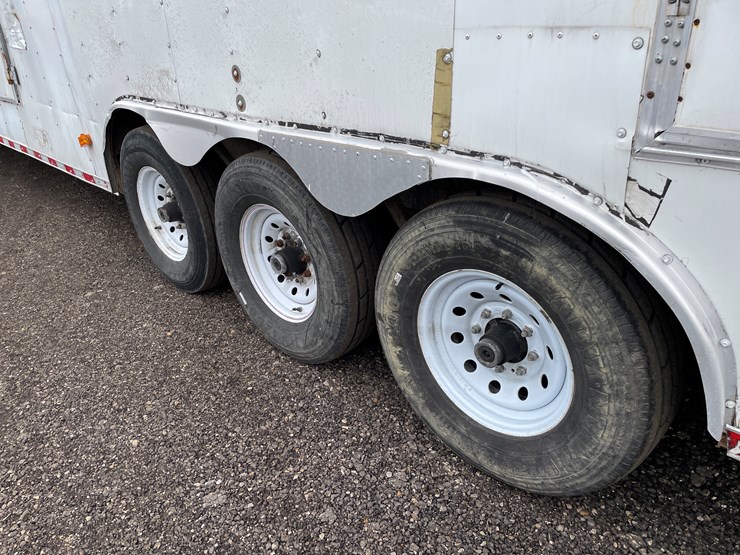 #1151-•-2021-freeway-36'-enclosed-trailer-image-27