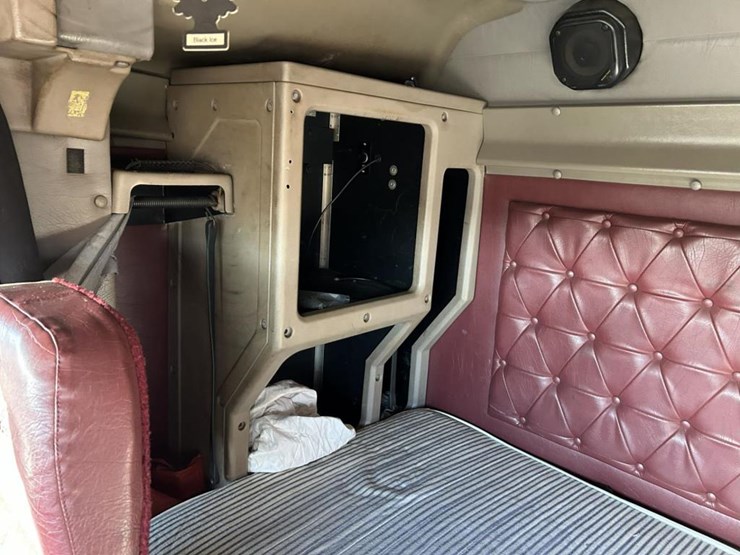 2000-international-2000-image-70