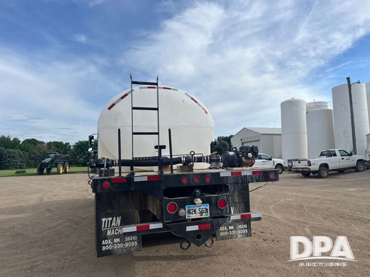 1993-white-gmc-liquid-truck-(dr8592-unit-129952)-image-12