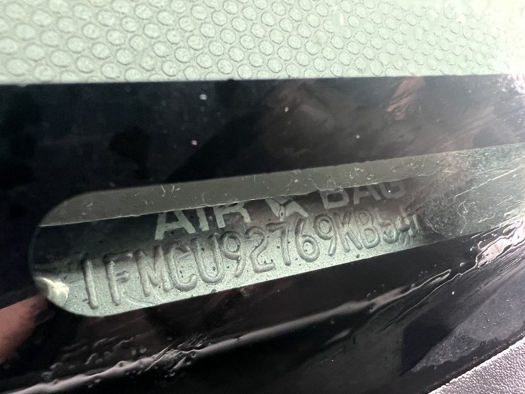 2009-ford-escape-image-9