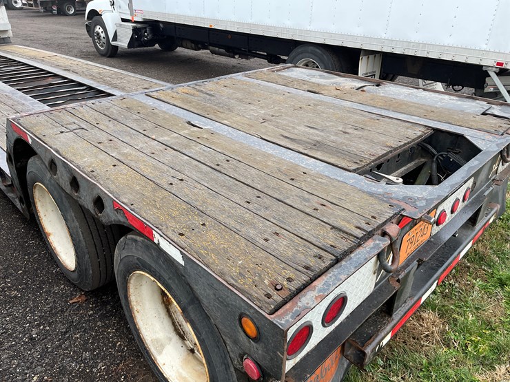 #1056-•-2005-xl60-specialized-38'-lowboy-trailer-(has-wi-title)-image-34