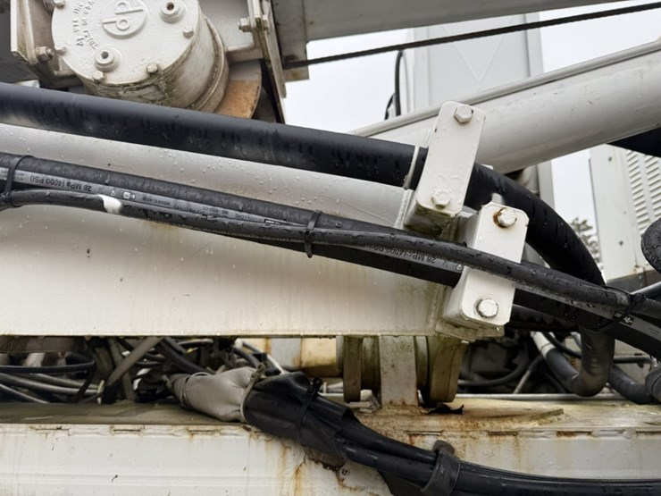 2002-caterpillar-3126-image-49