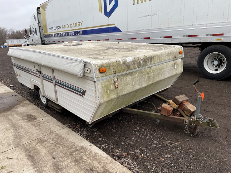 #1100-•-palomino-filly-sdl-popup-camper-(no-title)-image-3