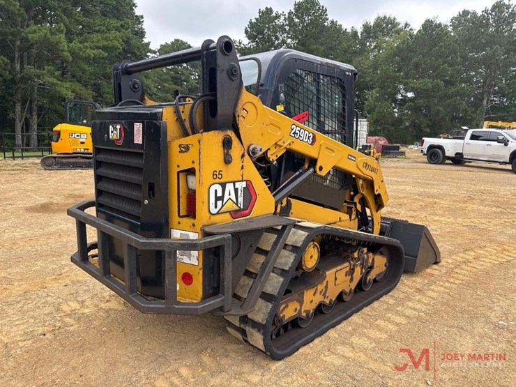 2023-caterpillar-259d3-image-3